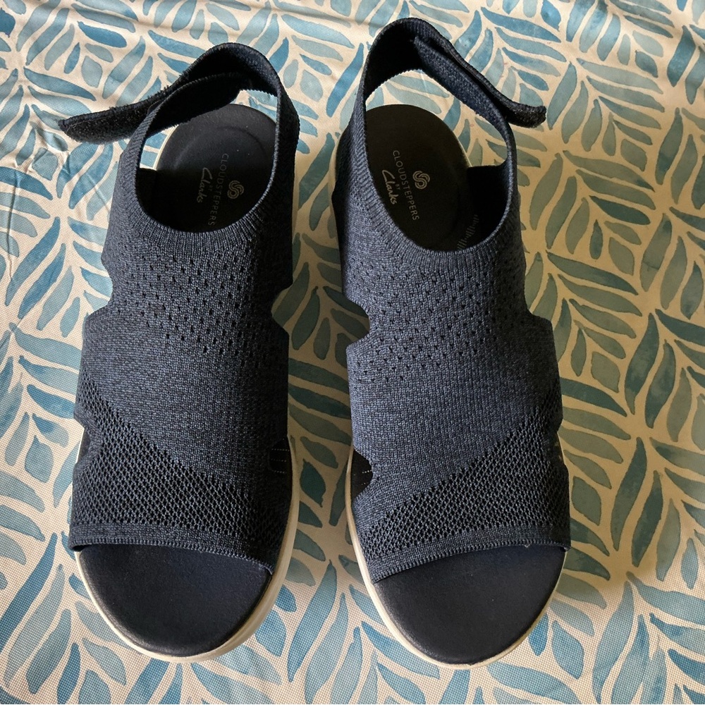 Cloudsteppers by Clarks (Marin Sail) Navy Sandals